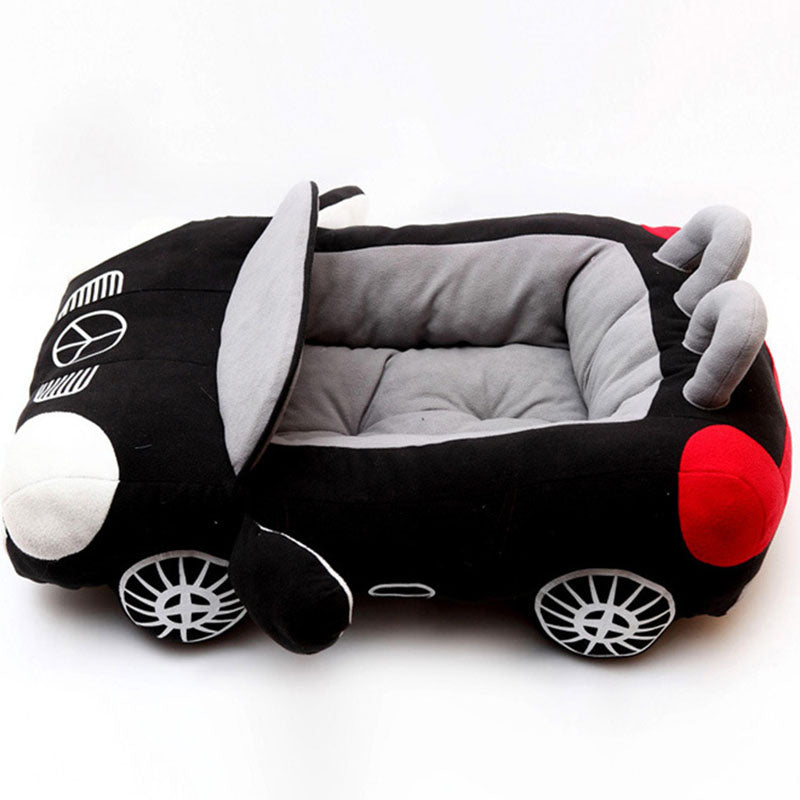 Cuccia per Cani e Gatti a Forma di Auto - Design Originale e Comfort Garantito Scuccia™